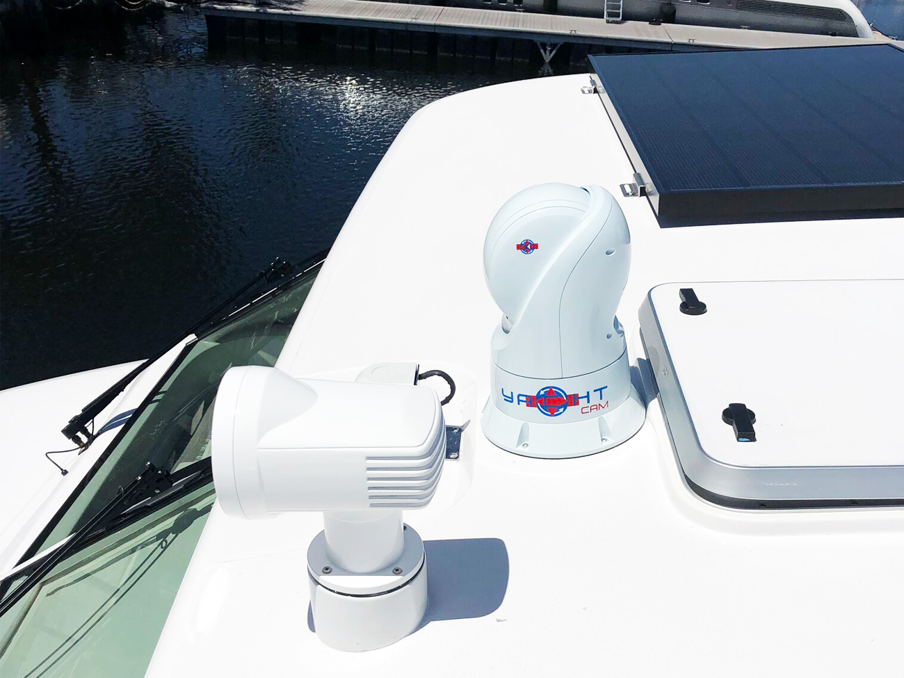 52 PowerCat Yacht Cam Standard Install